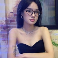 主播连麦前要检查什么?避免回声、抢话和网络不稳 - Live秀美女主播